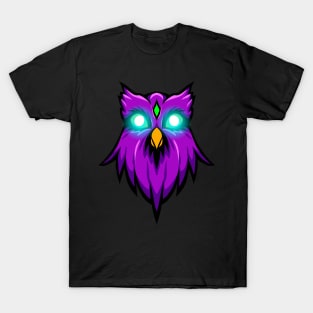 owl with glowing eyes T-Shirt